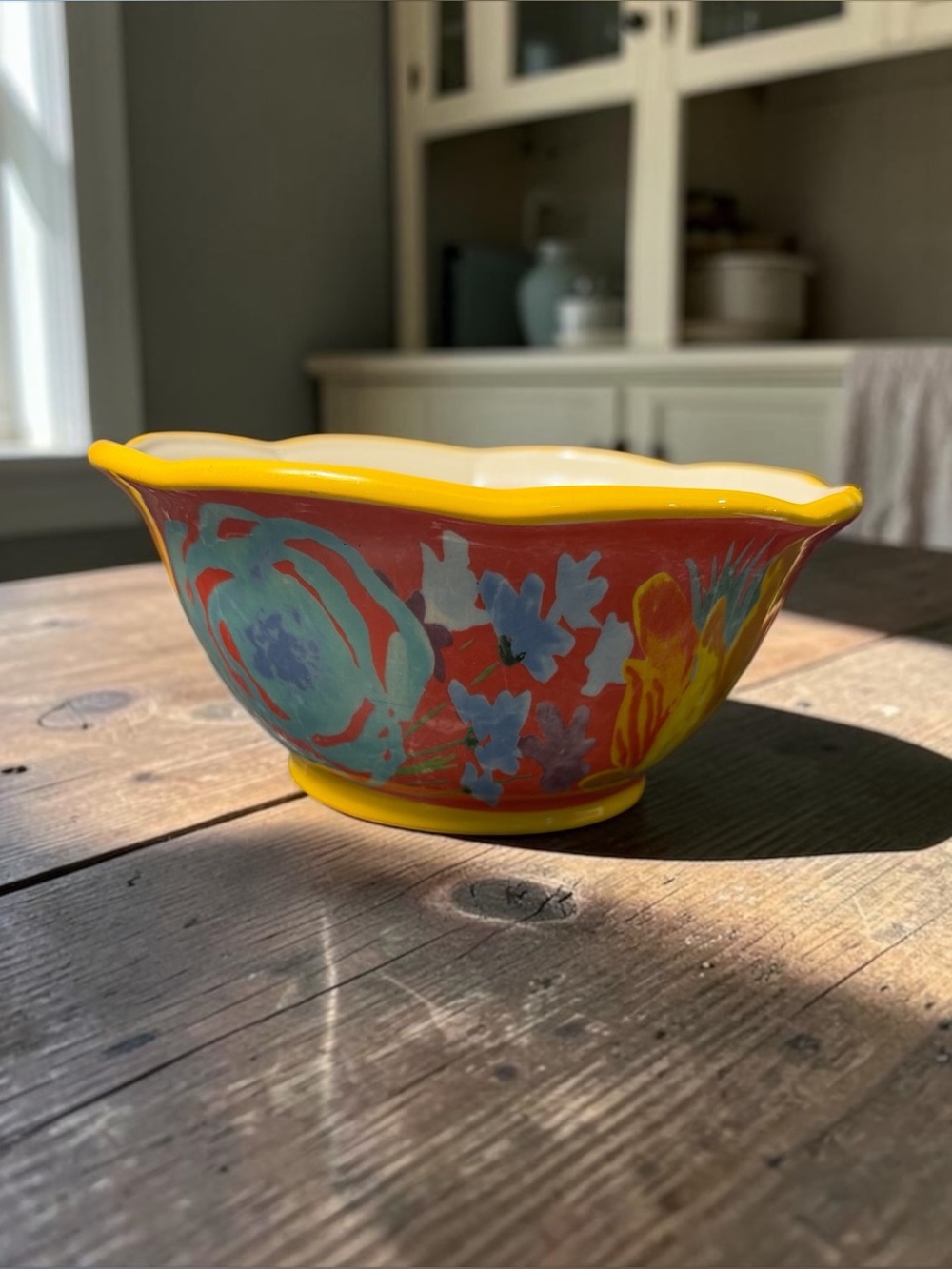 THE PIONEER WOMAN CELIA CORAL RED FLORAL SCALLOPED BOWL